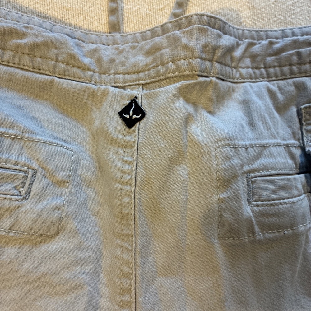 Prana Women's Pants Size 10 Gray Cropped Utility Cargo Gorpcore Camping-chic - Picture 10 of 13